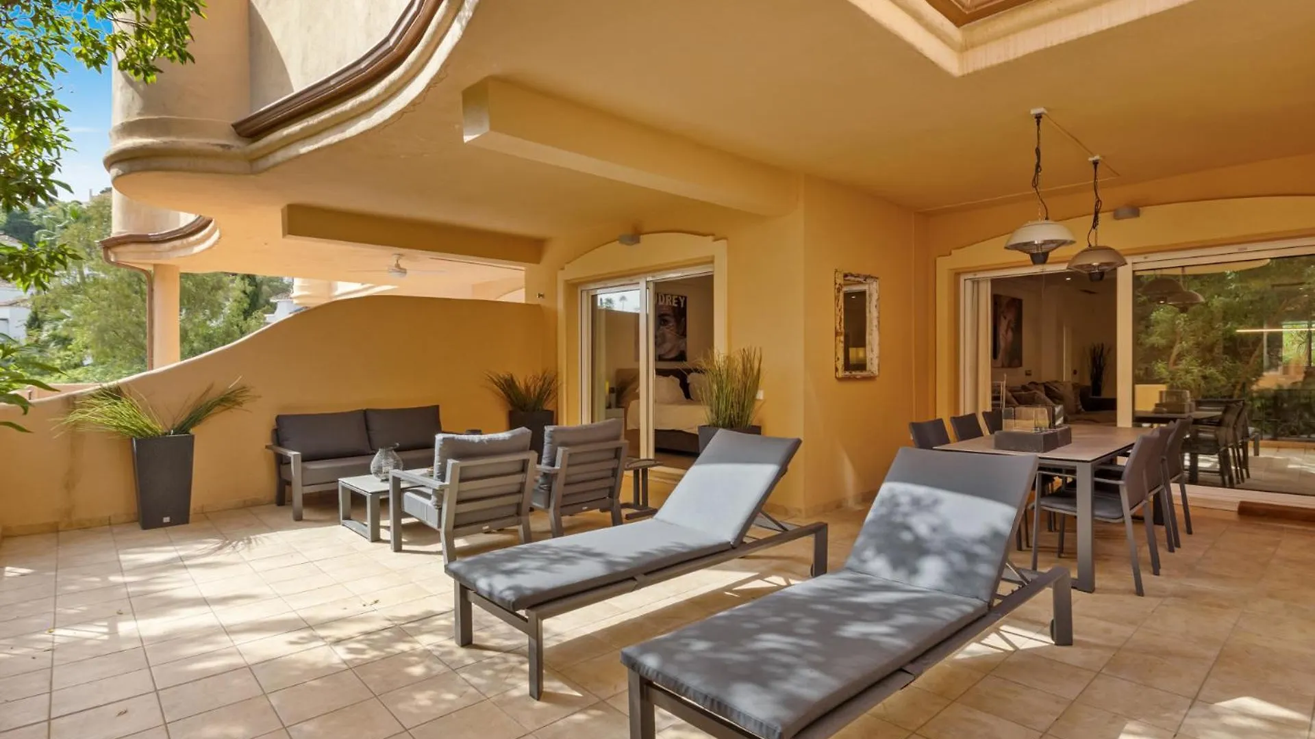 Aloha Smile Apartment Marbella